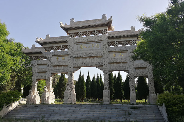 大连将军山公墓