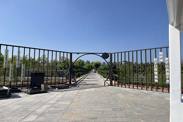 天津墓地陵园，新时代葬礼文化，生态葬法的流行趋势
