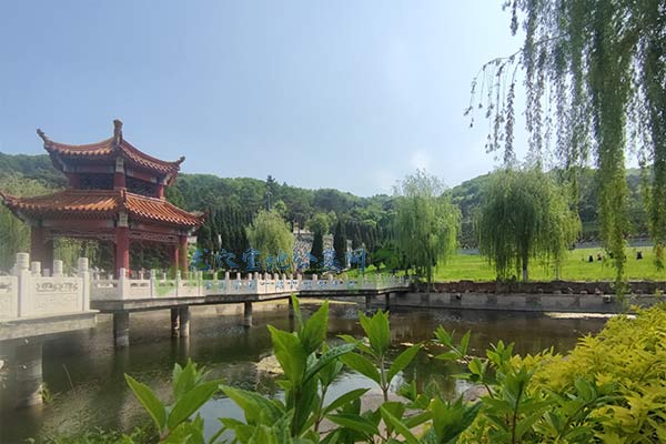 沈阳大河贝墓园