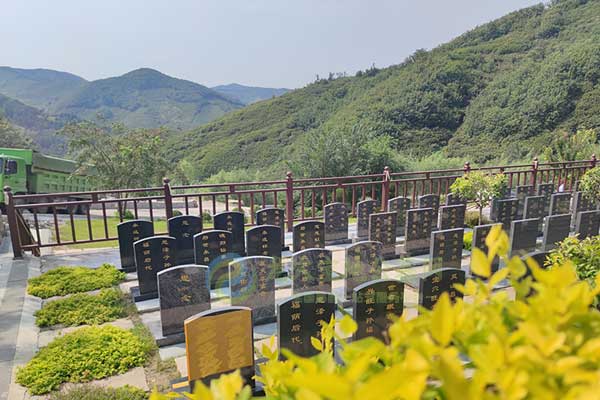 济南周边墓园推荐