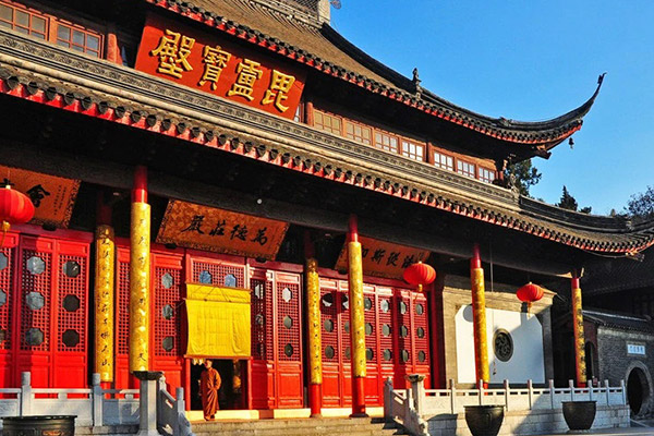 栖霞寺寝宫