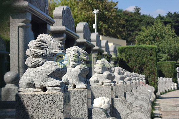 西安墓园价格全攻略:2026惠民品质墓地选购指南,手续一站式搞定! 西安墓园价格全攻略:2026惠民品质墓地选购指南,手续一站式搞定!